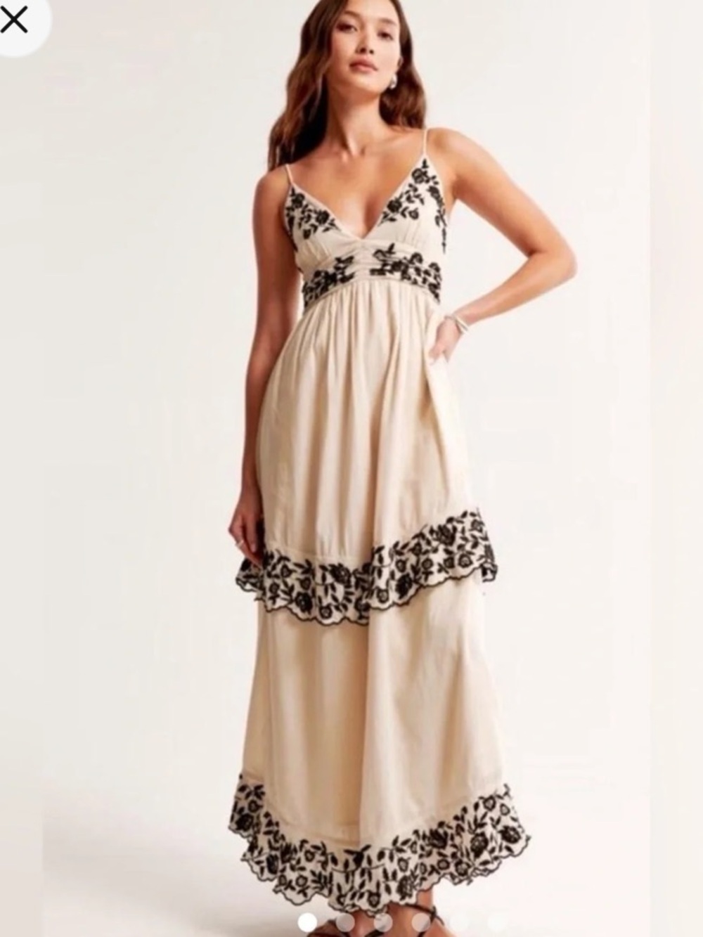 Abercrombie & Fitch maxi dress beige black floral embroidery XS